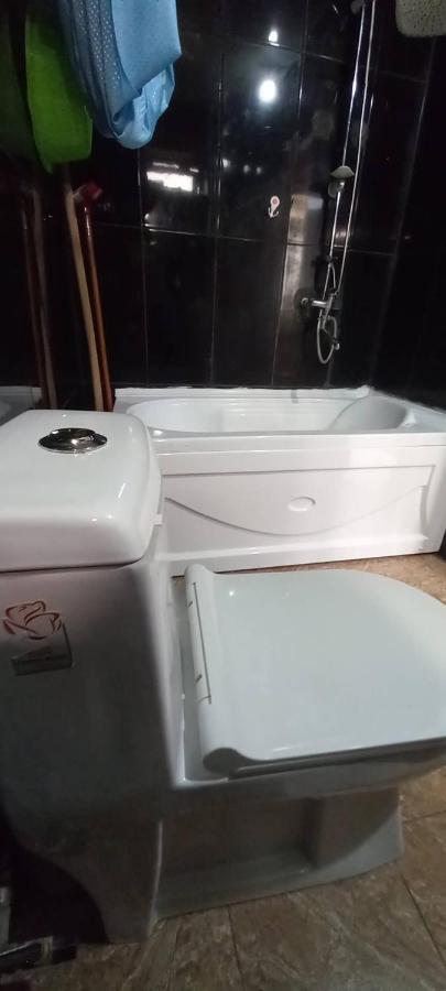 Apartment Zurabi Батумі Екстер'єр фото