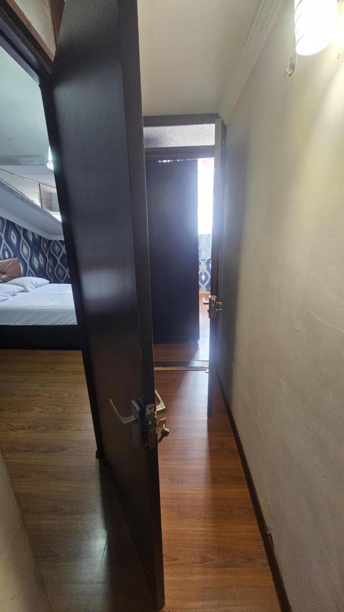 Apartment Zurabi Батумі Екстер'єр фото